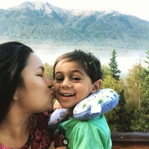 Meet your Posher, Sara